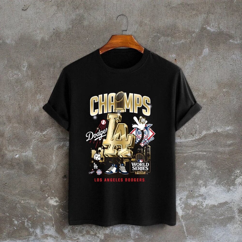 Los Angeles Dodgers Champions 2025 Team TShirt - Picture 1 of 5